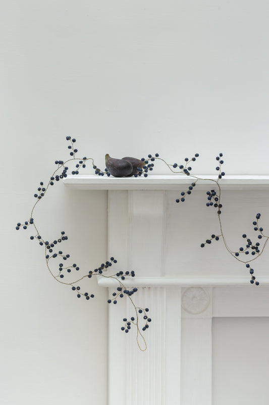 Blue Berry Wooden Garland